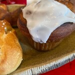 くじゃくベーカリー - シナモンロール