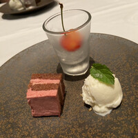 Teppanyaki×Wine あかくろ - 