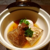 新宿 鉄板焼き YOKOTA - 牛の角煮すきやき風