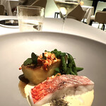 ベージュ アラン・デュカス 東京 - 