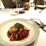 ベージュ アラン・デュカス 東京 - 