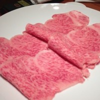 今福 - 群馬のお肉。さっぱりしていました。
                この日は、社内のイベントでしたのでコースにしましたが、銘柄や部位を指定して、アラカルトの方が満足度は高いと思います。