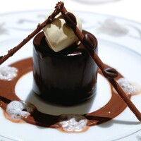 アピシウス - 「ネパールペッパー」を効かせたグランデセール「チョコレート・コーヒー・スパイスのアンサンブル」！