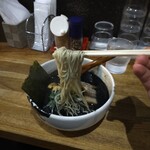 ばっこ志 - 黒油麺リフトアップ