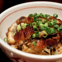 炭焼 うな富士 有楽町店 - 薬味乗せ