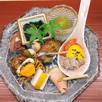 魯忍 - 八寸、金時草、蛸、しゃこ、鴨ロース、カラスミなど