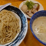 らーめん 麺虎 - つけ麺並♪