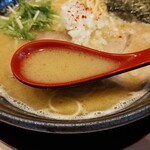 麺屋 天孫降臨 - 醤油ラーメンみたいにみえるぞ