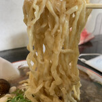 らー麺　Do・Ni・Bo - ちぢれ太麺をリフトUP♪♫