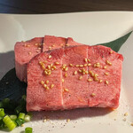 老舗精肉店直送 岡崎焼肉 飛騨牛の奴隷 - 