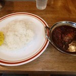 GARAM - 林神龍　GARAM　ガラムカレー　800円也