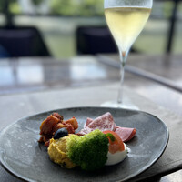 スミレオオサカ - 