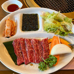 明月館 - Bランチ(上カルビ) 1573円。