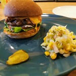 HAT Burger&Coffee Shop - 