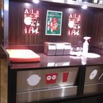 ナポリス ピッツァ＆カフェ - 食べ終わったらゴミ箱へ