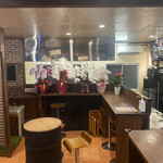 スポーツ酒場 ダグアウト - カウンター