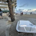 Steak Shack - ステーキシャック近くのベンチ