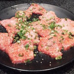 あみやき亭 - あみやき亭・霜降りカルビ風焼き肉