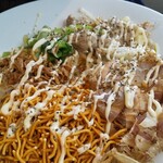 豚さんち - 汁なし麺(太麺)￥900
