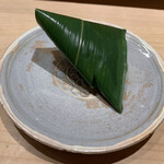 喜一 - 虹鱒の笹寿司1