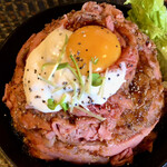 Red Rock - ローストビーフ丼大