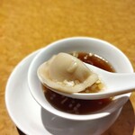四川飯店 - 「スープ入り水餃子」