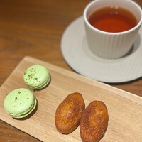ERUTAN RESTAURANT BAR - 