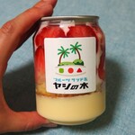 フルーツサンド缶 ヤシの木 - いちご缶（880円）