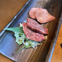 蕃 YORONIKU - 