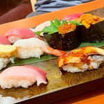Kaisendokoro Sushi Tsune - 