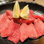 牛わか - 厚切りタン塩