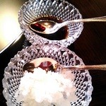 横浜うかい亭 - ステーキ用玉葱のみじん切りと醤油ソース