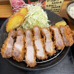 とんかつ 栄ちゃん - こうすると絶景