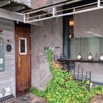 ライフ イズ スイート - お店入り口