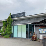 ライフ イズ スイート - 外観