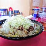 179796904 - 純レバ丼　900円