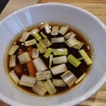宍道湖しじみ中華蕎麦 琥珀 - つけスープ