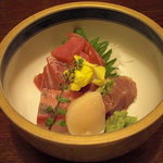 新むら - 造り(鮪、間八、帆立貝柱)。