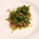 ガラムマサラ - 桜海老とアボカドのサラダ