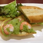 イタリアン・トマトカフェジュニア - アボカドシュリンプサンド イタトマ