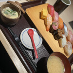 Sushi Uogashi Nihonichi - 