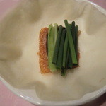 北京遊膳 - 胡瓜と葱をのせた状態