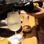 Torimitsu kuni - 日本酒 TAMA 純米吟醸 グラス120ml649円
