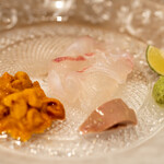 うを徳 - 2022.7 明石の鯛2kgサイズお造りと肝 礼文島バフンウニ