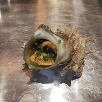 くずし鉄板 あばぐら 神田店 - 栄螺の壺焼き