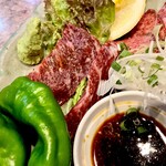 炭火焼肉　じもんじゅ - 