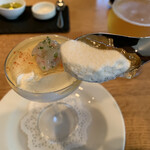 レストラン エフア - 軽井沢産のカリフラワーのムースとコンソメのジュレ、スプーン上げ