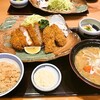 とんかつ かつ丸 - 極上カキとロースのダブル盛り定食