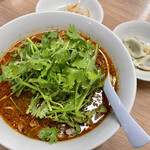 粒粒香 - パクチー麻婆麺