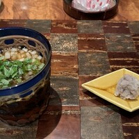 龍吟 - 焼きしゃぶの付けダレとマカの摺り下ろし